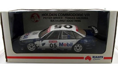 Holden Commodore VC Calcomanías De Vinilo 1:18 Peter Brock Holden Commodore 1981 - Ganador De Bathurst/Sandown, Multicolor Call Of Duty Vanguard