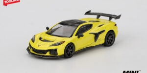 1:64 Scale. Chevrolet Corvette ZR1 Accelerate Yellow. MINI GT
