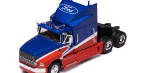 1:64 Scale. FORD AEROMAX 1990 - RED & BLUE